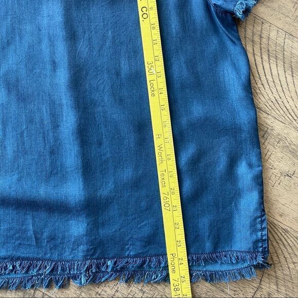 Mi Ami 100% Tencel Fringed Edge Top, Size L - Picture 12 of 13